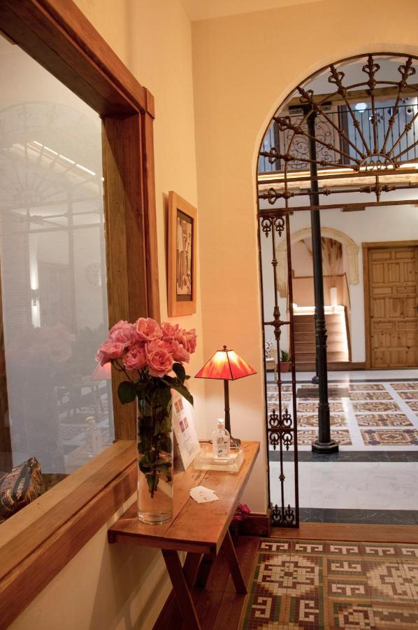 La Casa Del Medico Hosteria Rural Urda Εξωτερικό φωτογραφία