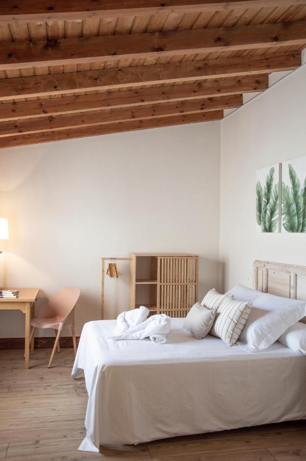 La Casa Del Medico Hosteria Rural Urda Εξωτερικό φωτογραφία