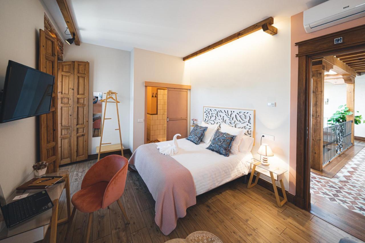 La Casa Del Medico Hosteria Rural Urda Εξωτερικό φωτογραφία